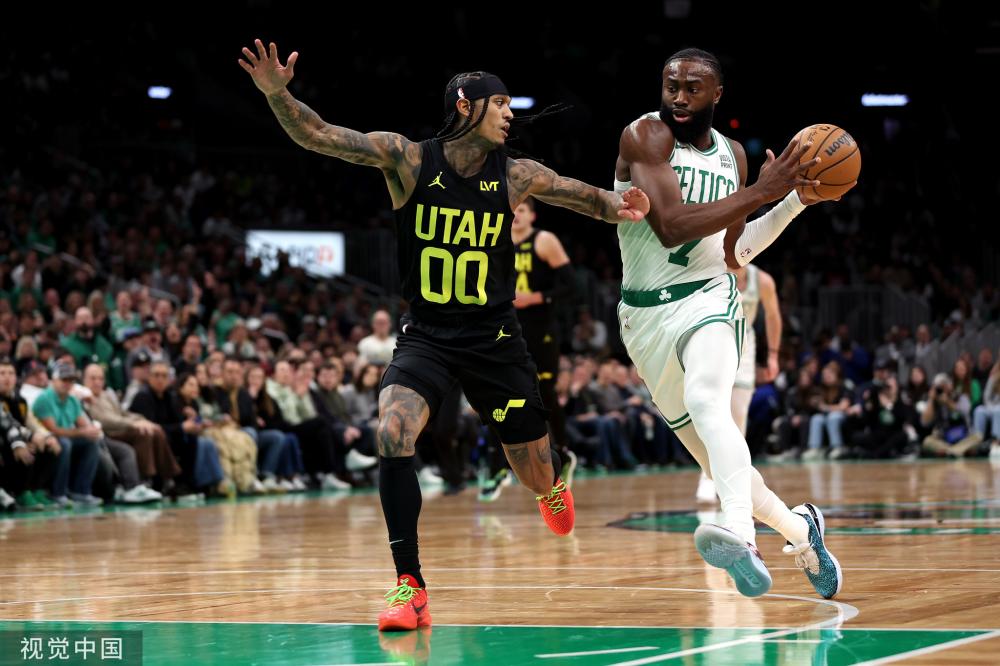 为锋线球员 为锋线球员