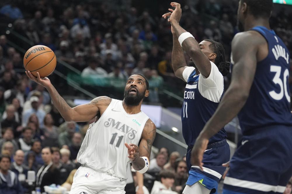 截然不同的 截然不同的