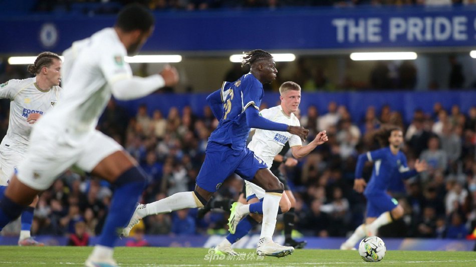 两场备受关 两场备受关